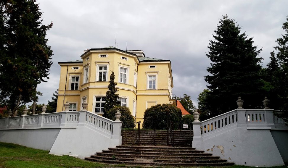 Dolní Počernice (Château), Czech Republic (Czechia)